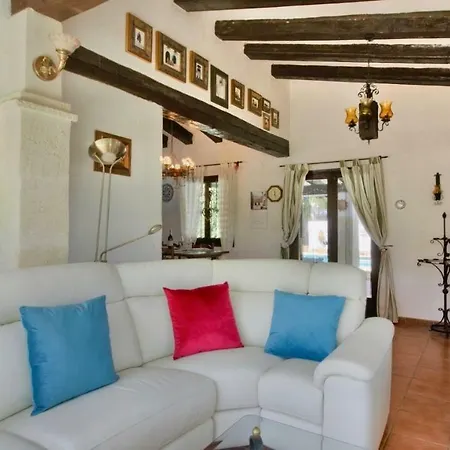 Villa Finca Paris Hh *